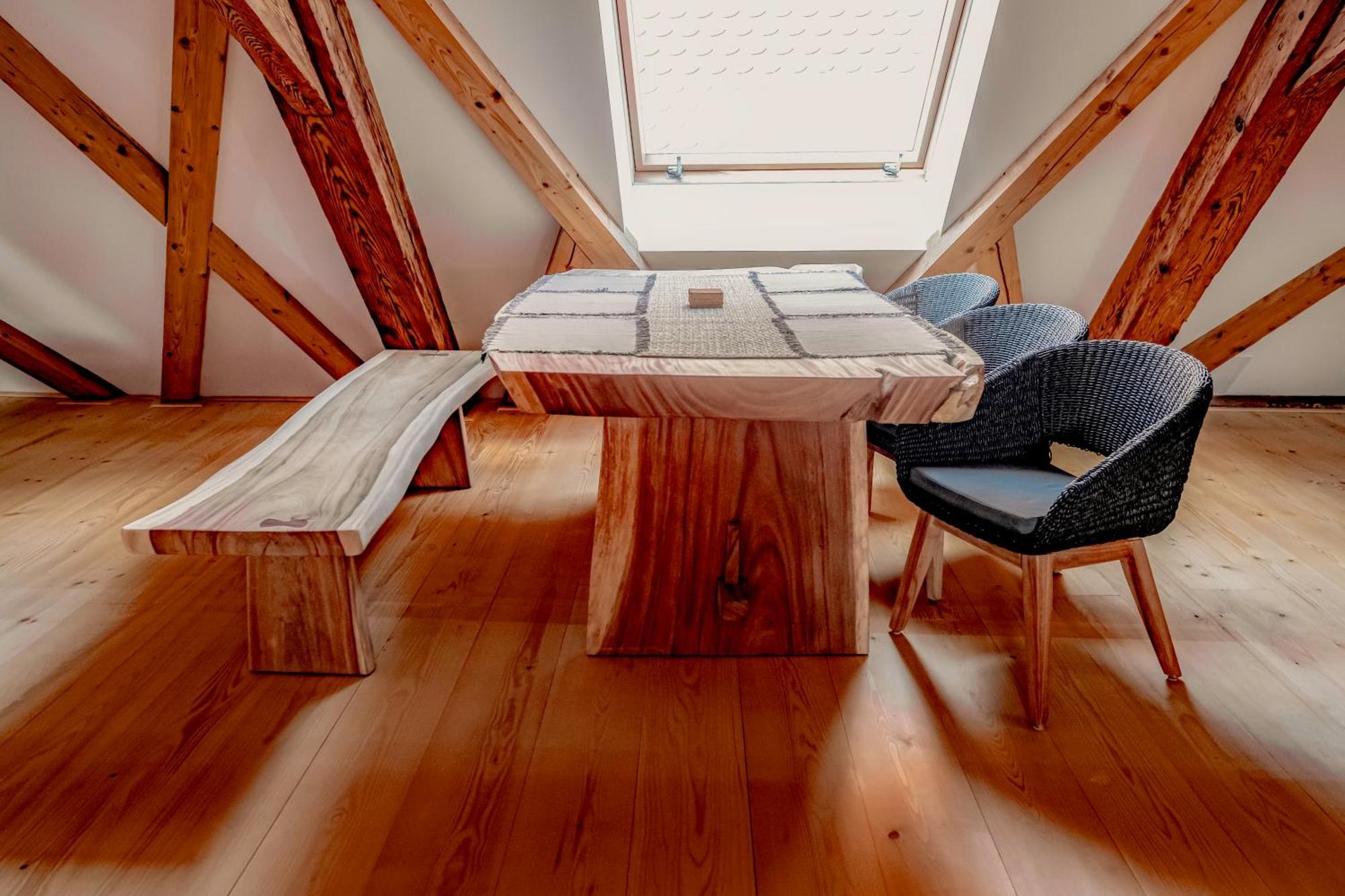 Knize Ferdinand Apartments Mikulov Buitenkant foto