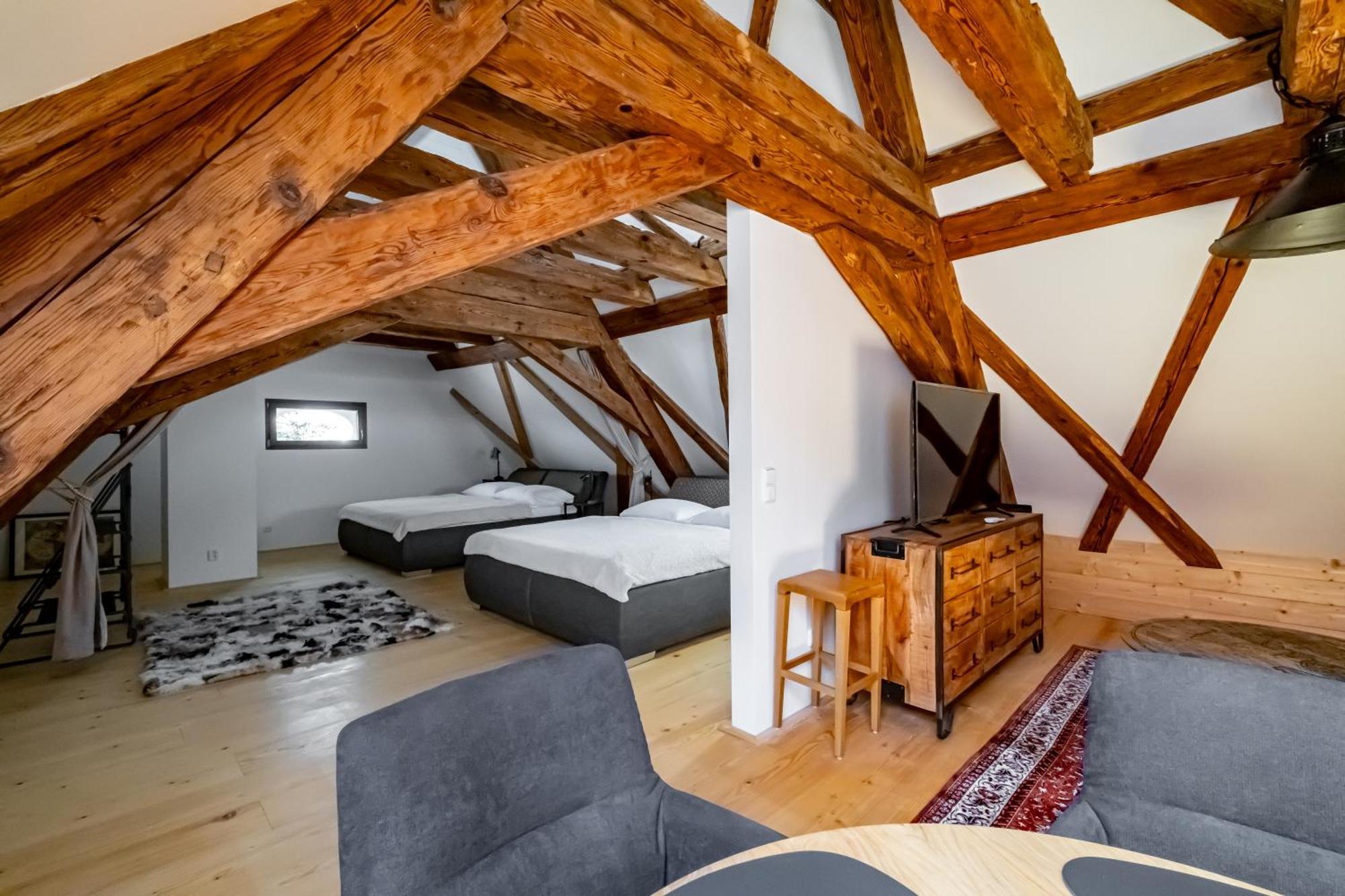 Knize Ferdinand Apartments Mikulov Buitenkant foto